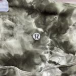 Lululemon  Align High-Rise Tie Dye Capris Leggings Pockets Size 20 Green Camo Photo 1