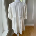 Knox Rose Pink Blue Floral Embroidered White Flowy Top Size Small Photo 2