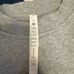 Lululemon  crewneck  Photo 1