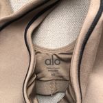 Alo Yoga Airbrush Heart Throb Bra Olive Tree/Black XS Photo 8