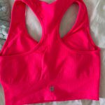 neon pink sports bra Photo 2