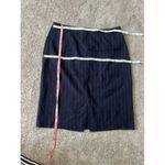 Donna Karan  Womens Knee Length Knit Pencil Skirt Navy Blue Stripes Size 8 Photo 4