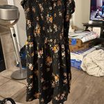 Floral Button Photo 3