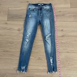 VICI  KanCan distressed skinny jean Photo 4