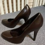 Jeffrey Tyler  High Heels Photo 0