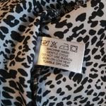 Violet+Claire  Black White Button Down Shirt 🎈 Photo 6