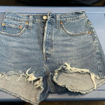 Levi's Levi Strauss Denim Distressed Women Shorts Size 27 Photo 0