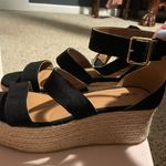 Qupid Platforms Photo 0