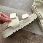 Stradivarius  beige adjustable double strap slip sandals in size 7 Photo 6