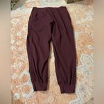 Lululemon  Dance Studio Mid-Rise Jogger *Full Length
Garnet W5ENMS size 12 Photo 4