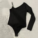 Polly & Esther NWT Polly and Ester Black One sleeve with strap ribbed bodysuit. Size Medium Photo 3