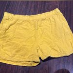 Old Navy gold oriented shorts size 3x Photo 4