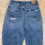 American Eagle  Hi Rise Stretch Curvy‎ Mom Jean Distressed 6 Photo 2