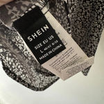 SheIn LUNE Women's V-Neck Vacation Style Summer Tank Top Photo 5