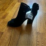 American Eagle black ankle booties size 6.5 Photo 6