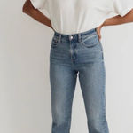 Madewell  Curvy 90s Straight Jeans Size 29 Tall High Rise Photo 0