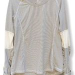 Mondetta  Running Shirt With Hand Warmers Photo 0