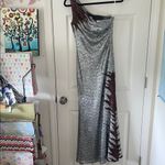 Camille La Vie Camille La Via Sequins Gatsby Art Deco Dress Silver and Maroon Size 4 Photo 3