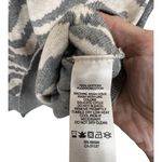 DKNY  Gray and Cream Patterned Sweater Photo 3