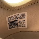 Adidas  Originals NMD R1 Women's size 6.5 Shoe Gray Bliss Pink White GW9473 Photo 7