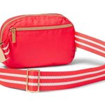 Lilly Pulitzer  Jeanie Belt Bag Mizner Red Photo 8