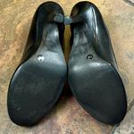 Women’s Black Leather Embroidered Pump Heels 7.5 Photo 8