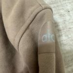 Alo Yoga  renown heavy weight sweatshirt size xl Photo 1