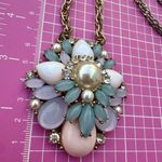 Gloria Vanderbilt Elegant Purple Pink Blue Floral Pendant pearl crystal Necklace Photo 4