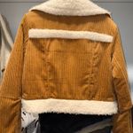 BDG NWOT  Sherpa corduroy jacket  Photo 3