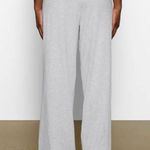 SKIMS loose pants boyfriend Small Gray NWT Photo 1