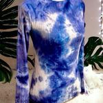 Hot Kiss Tie Dye Long Sleeve Shirt Photo 0