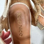 Klub Nico Cream Embossed Leather Chunky Heels Womens 7 Gold Accents Made Brazil Photo 5