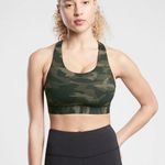 Athleta  Ultimate Camo Printed Sports Bra Medium Photo 0
