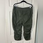 The North Face Aphrodite Cropped Dark Olive Drawstring pants Photo 2