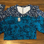 The North Face 2-Patterned Long Sleeve Tees Size Small GUC Photo 0