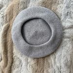 Halogen  Gray Wool Blend Women’s Beret Hat One Size EUC Photo 2