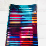 Athleta  Laser Beam Sonar Capri Leggings Pants Yoga Workout,‎ Size Medium Photo 2