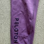 Peloton  Lavender Workout Cropped Leggings Photo 8