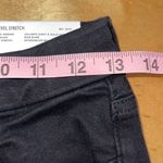 American Eagle  Womens Distressed Curvy High Rise Jegging Black Size 4 NWT‎ Photo 7