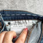 joe's jeans Joes Sawyer Mid Rise Straight Leg Medium Wash Jean Size 26 Photo 6