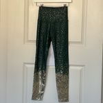 Beyond Yoga Alloy Ombré Metallic Forest Green Leggings Small Photo 4