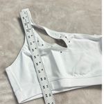 GIGI C Jacqui Sports Bra Women's Medium White One Shoulder Cutout Asymmetrical Photo 5