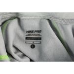 Nike ladies lightweight jacket size L Photo 3