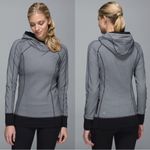 Lululemon Think Fast Hoodie Heathered Herringbone Silver Spoon Black Size 8 Photo 12