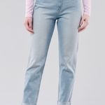 Hollister Ultra High-Rise Mom Jean Photo 0