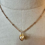 Gold tone pearl in heart dainty pendant necklace Photo 0