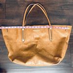 Steve Madden Stylish brown signature tote with inside bag Photo 3