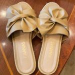 Kaanas  sandals Photo 0