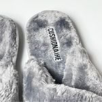 Cushionare Cushionaire Women's Gray Faux Fur Style Slippers Sz 8 Photo 5