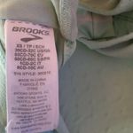 Brooks  Womens Uplift Crossback Moving Comfort Collection Sports Bra Photo 3